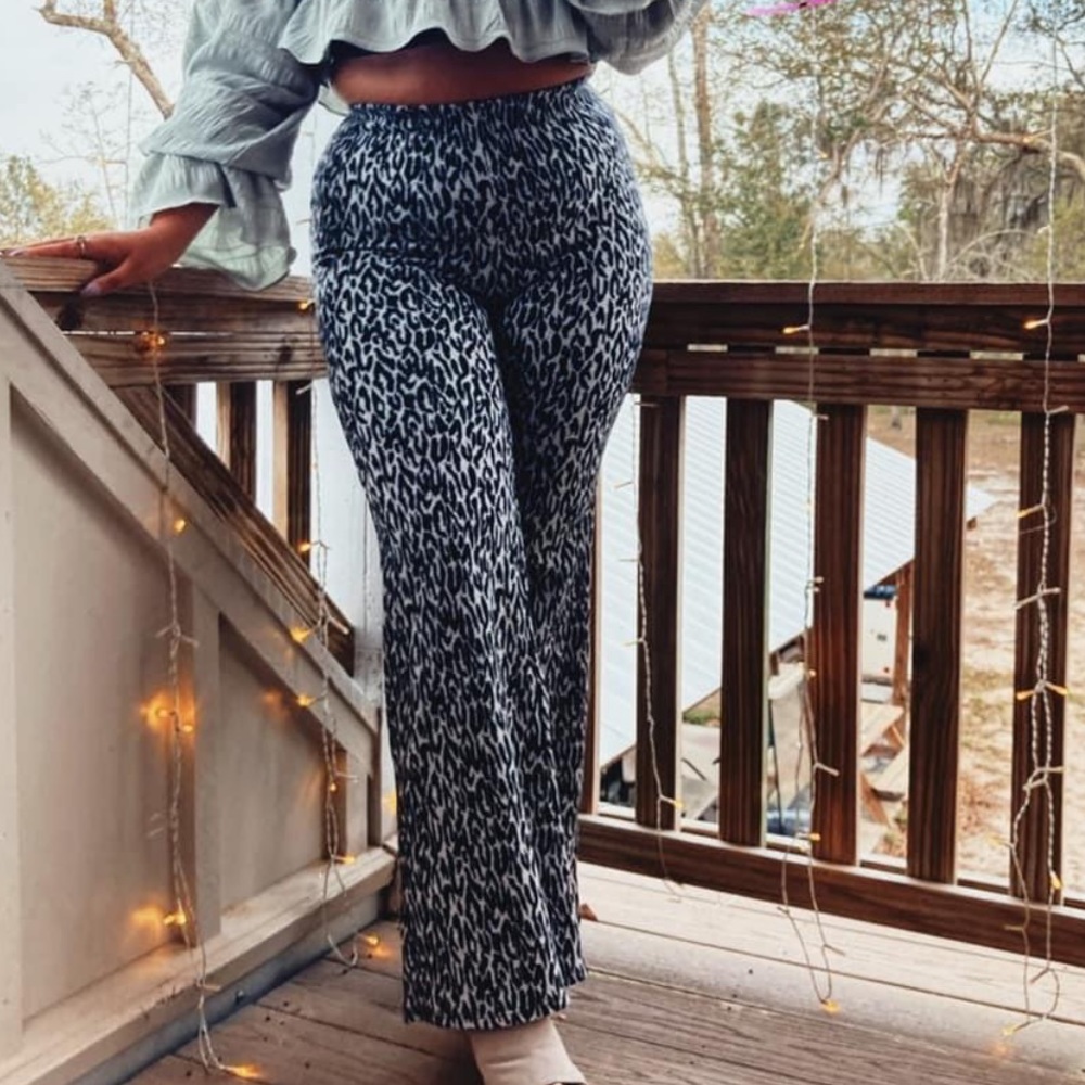 Printed pants